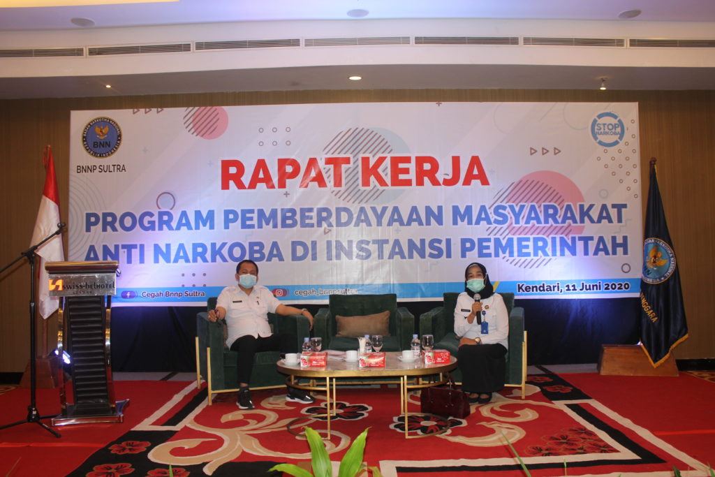Gubernur Sultra Buka Rapat Kerja Program Pemberdayaan Masyarakat Anti Narkoba di Instansi Pemerintah