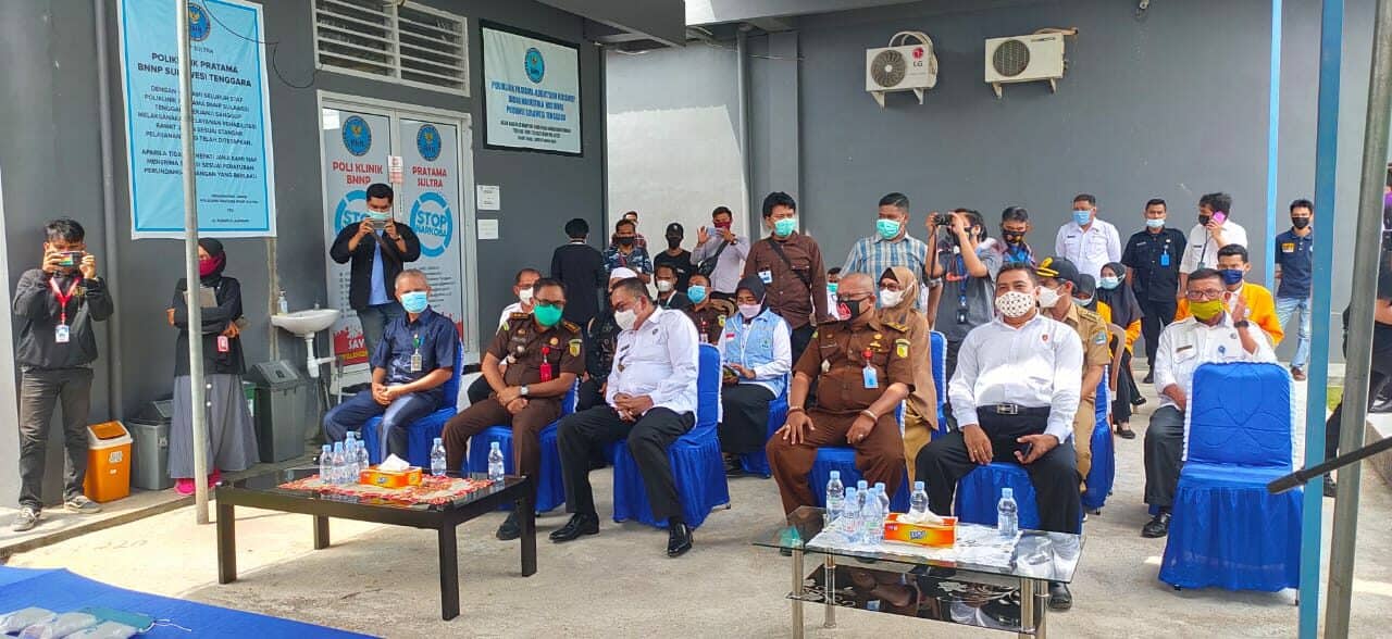 Perdana di Tahun 2021: BNNP Sultra Musnahkan 713,12 Gram Sabu Perdana di Tahun 2021: BNNP Sultra Musnahkan 713,12 Gram Sabu