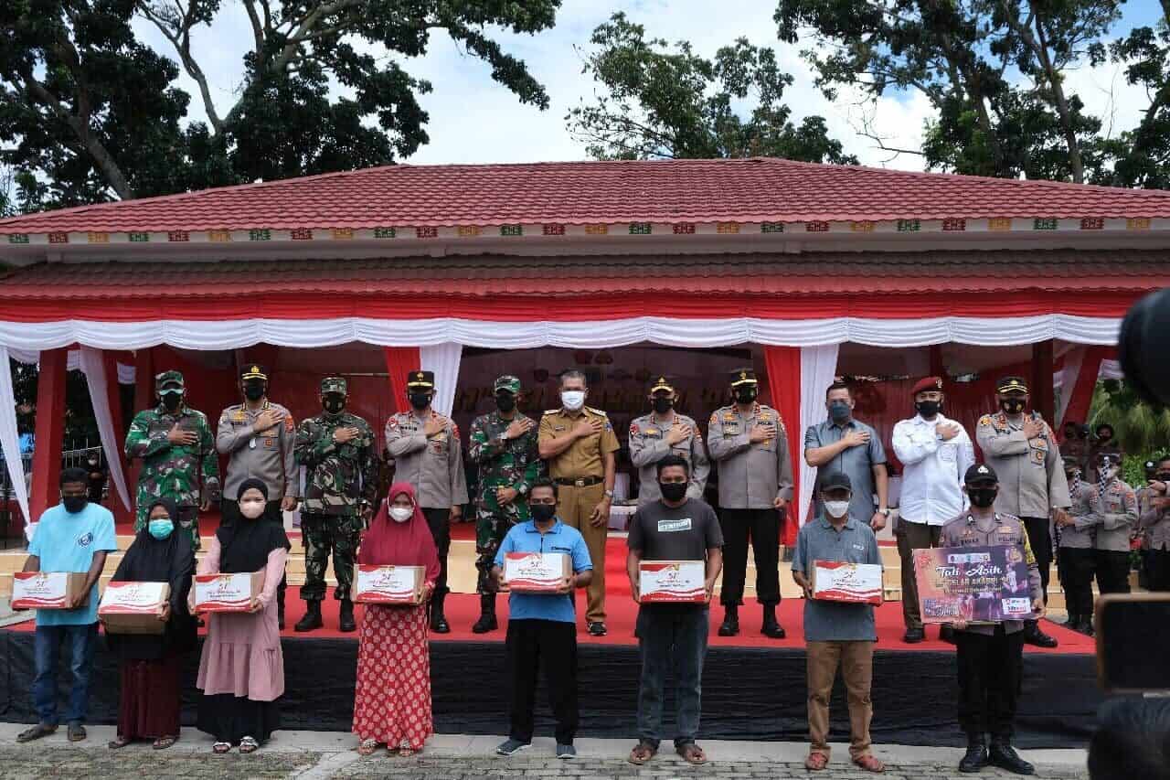 Kepala BNNP Sultra Hadiri Vaksinasi Massal 31 Tahun Gelar Akabri 1990 Kepala BNNP Sultra Hadiri Vaksinasi Massal 31 Tahun Gelar Akabri 1990
