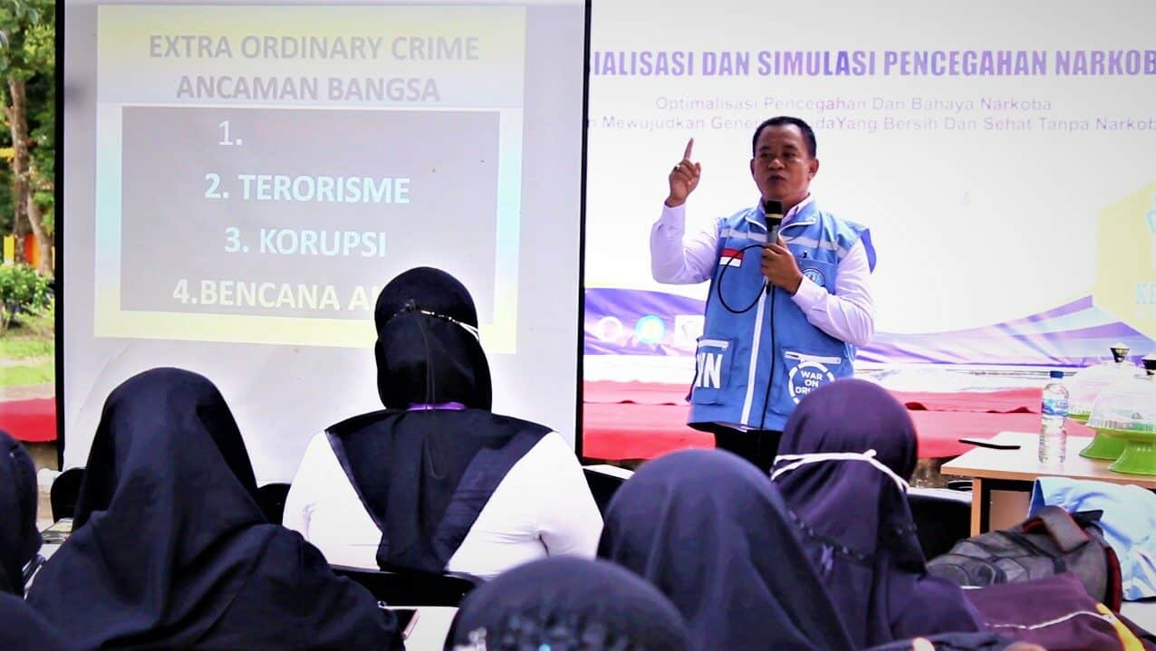 Ratusan Mahasiswa Baru Program Pendidikan Vokasi Universitas Halu Oleo Dibekali Sosialisasi dan Simulasi Pencegahan Narkoba Ratusan Mahasiswa Baru Program Pendidikan Vokasi Universitas Halu Oleo Dibekali Sosialisasi dan Simulasi Pencegahan Narkoba
