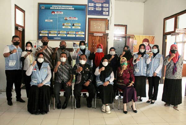 BNNP Sultra Gelar Deteksi Dini (Test Urine) Bagi Pejabat Kantor Kecamatan Kambu