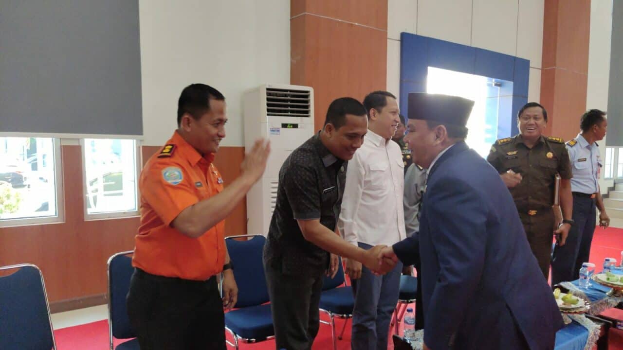 Plt. Kepala Ka BNNP Sultra Hadiri Rapat paripurna DPRD Prov. Sultra Plt. Kepala Ka BNNP Sultra Hadiri Rapat paripurna DPRD Prov. Sultra